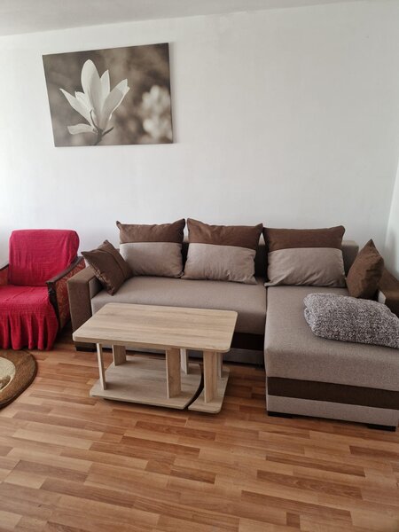 Obor, Colentina, Teiul Doamnei vav Sectia 7 Politie 10 minute metrou,